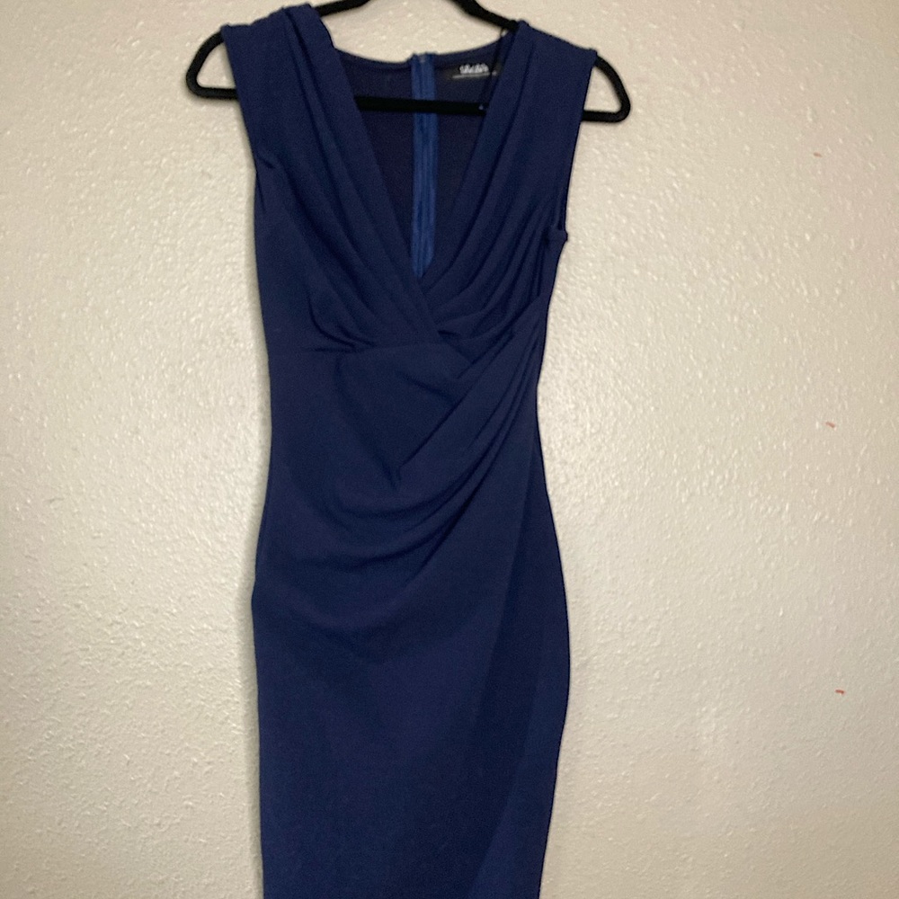Lulus body-con dress, tags removed
